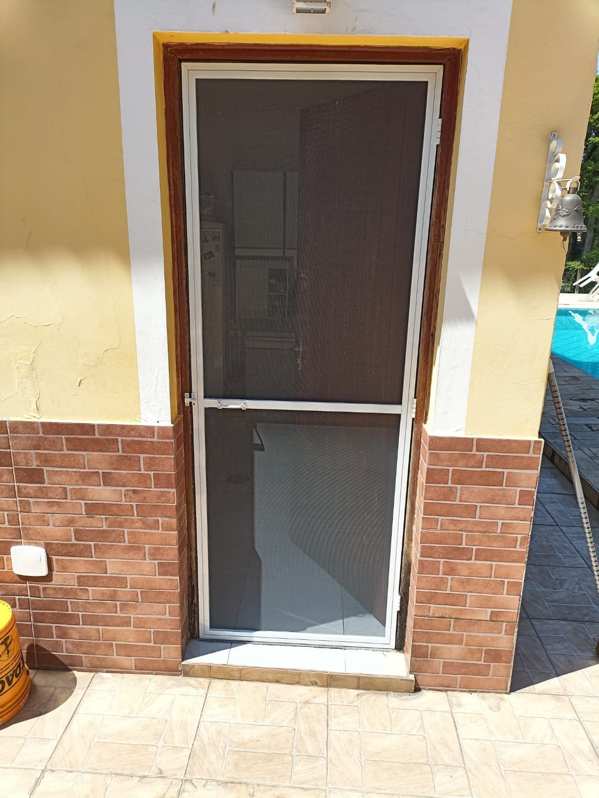 Tela Mosquiteira para Porta