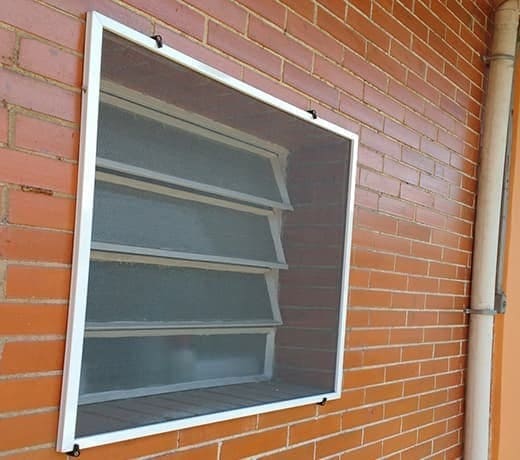 Tela Mosquiteira Removível